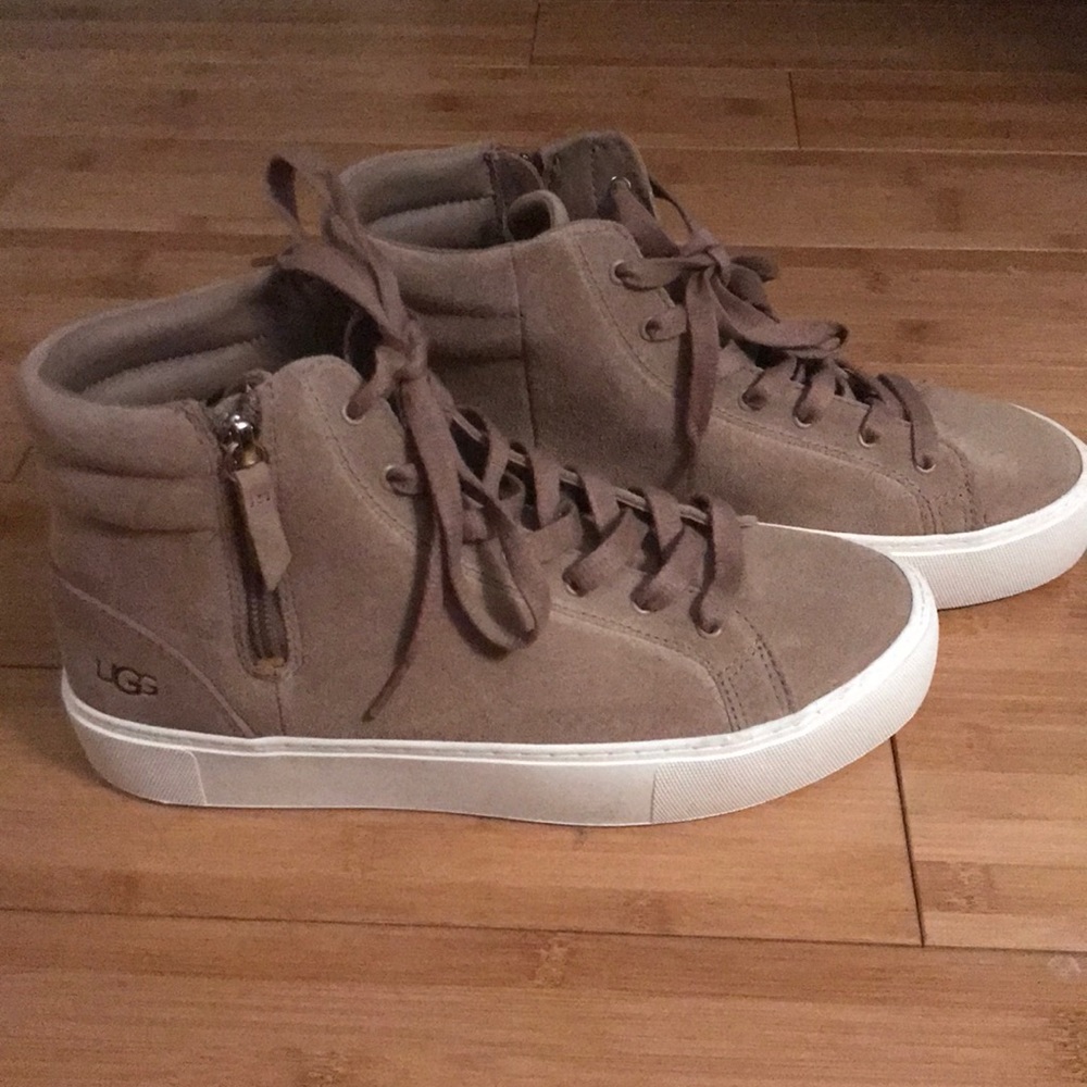 Ugg sneakers